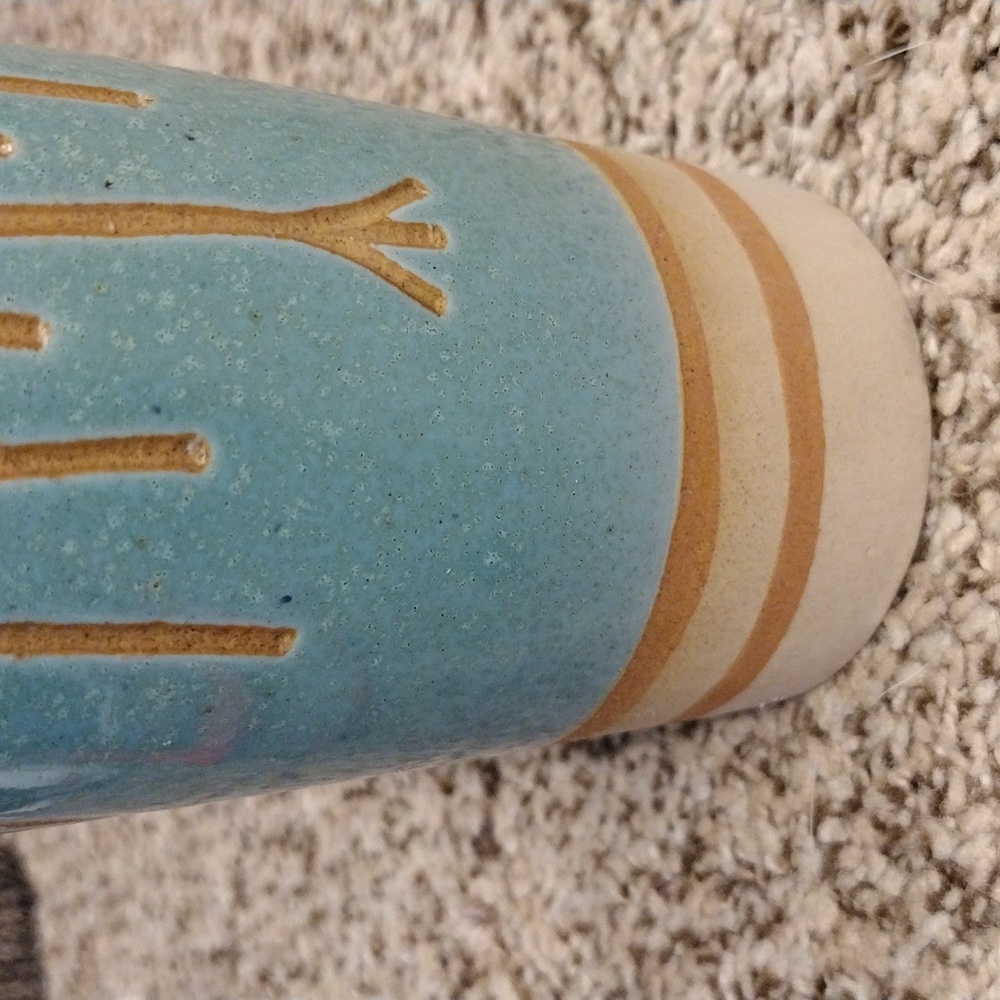 Vase - Picture 6 of 9
